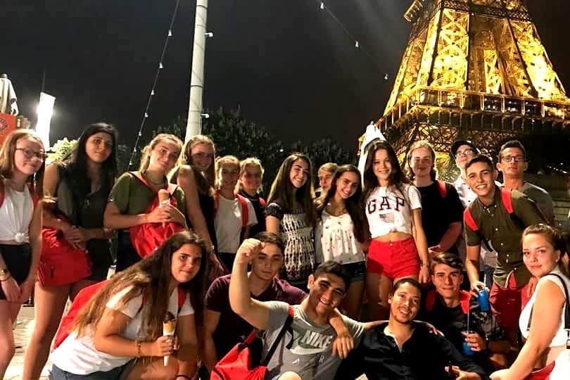 Book a French language course and enjoy Paris
