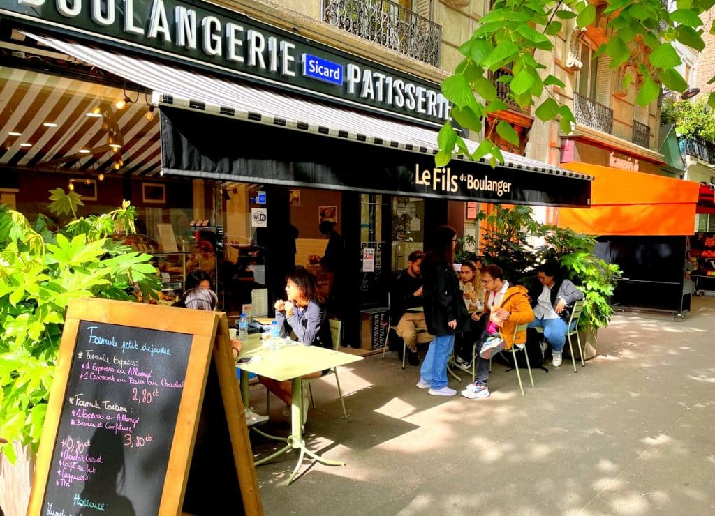French course and family homestay in the city of Paris