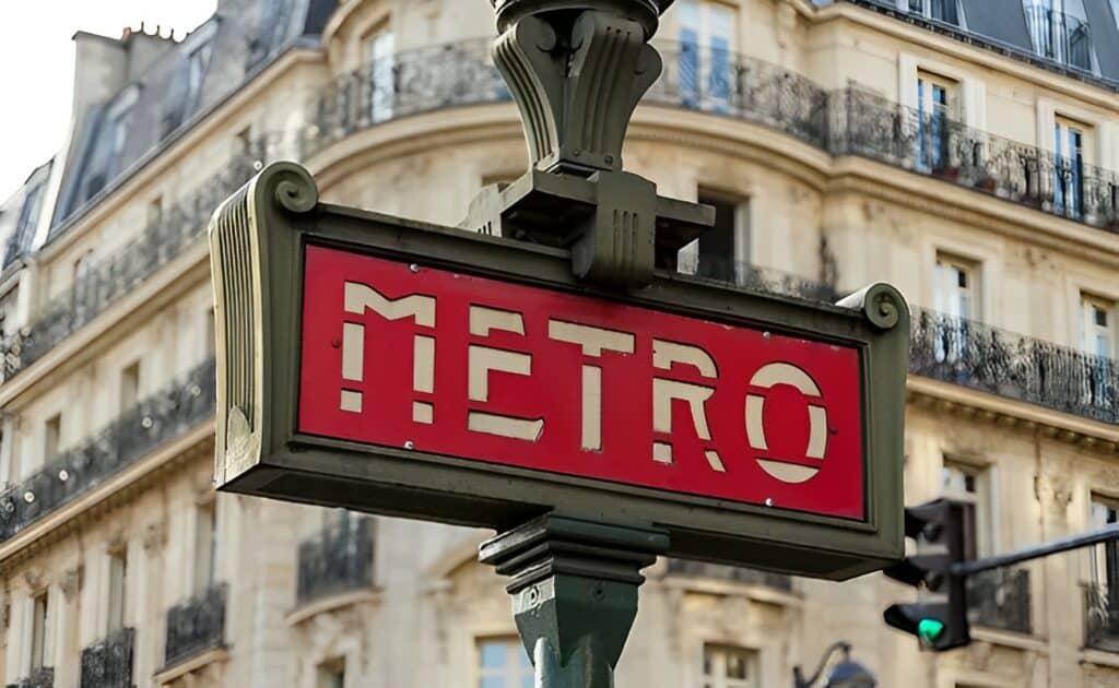 Navigating your New City: Paris!