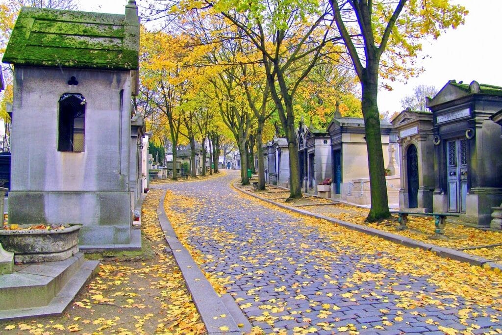 Père Lachaise Cemetery